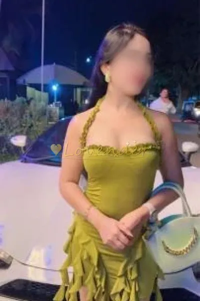 Siliguri Top model  𝟵𝟯𝟬𝟰𝟲𝟭𝟱𝟭𝟮𝟳 college call girl service available  in